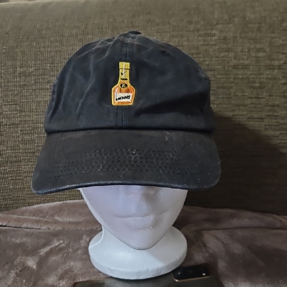 Black Henny Cap